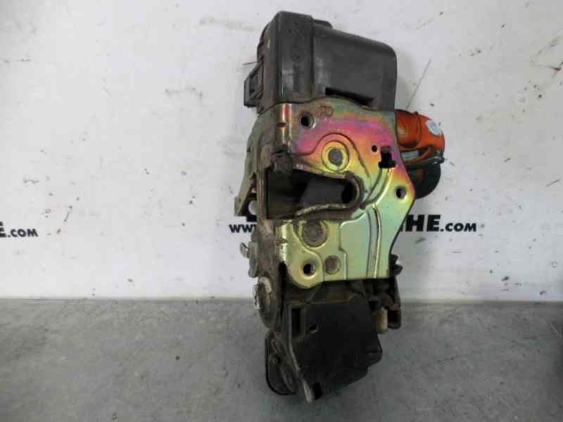 Recambio de cerradura puerta trasera derecha para fiat stilo (192) 1.9 jtd 115 actual (i) referencia OEM IAM   