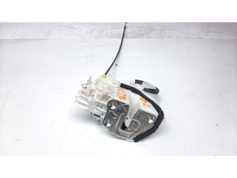 Recambio de cerradura puerta trasera derecha para suzuki vitara 1.4 16v boosterjet cat referencia OEM IAM 8230154P01  