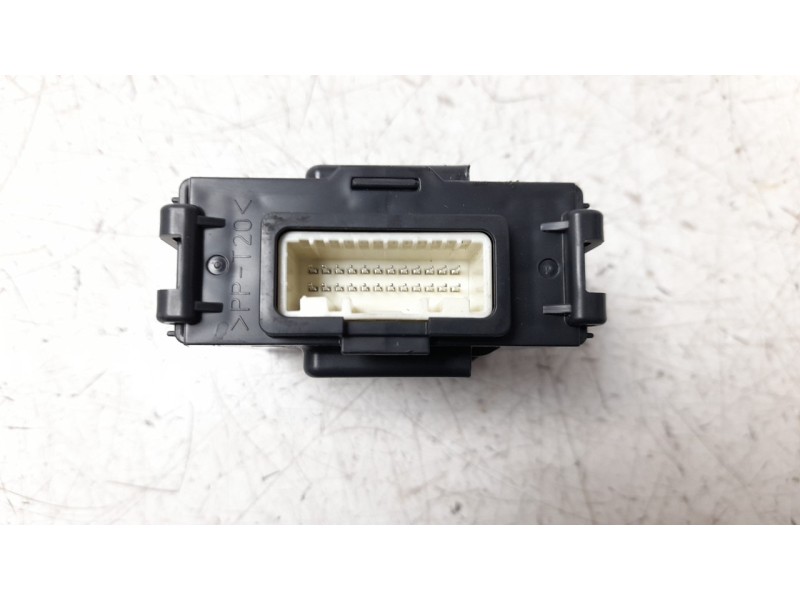 Recambio de modulo electronico para nissan qashqai (j11) 1.2 16v cat referencia OEM IAM 476A0HV00A  