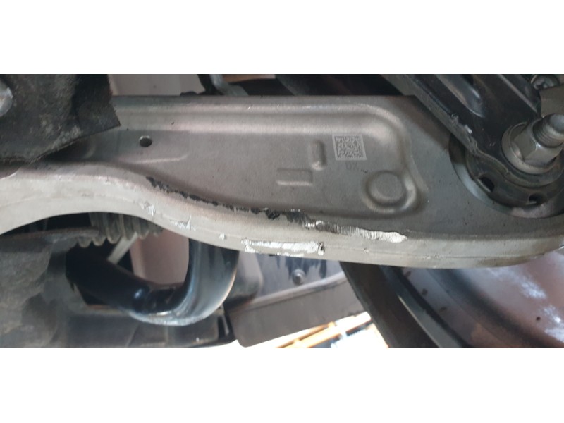 Recambio de brazo suspension inferior delantero derecho para alfa romeo stelvio (630) 2.2 jtdm cat referencia OEM IAM 50552328  