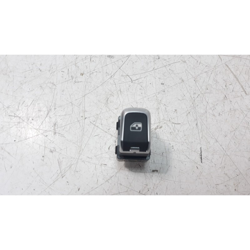 Recambio de mando elevalunas trasero izquierdo para audi a3 sportback (8vf) 1.6 tdi referencia OEM IAM 8V0959855C  