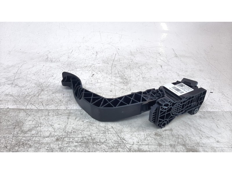 Recambio de potenciometro pedal para peugeot 208 (p2) allure referencia OEM IAM 9837891880  