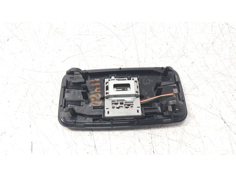 Recambio de luz interior para toyota corolla (e21) referencia OEM IAM 90408  