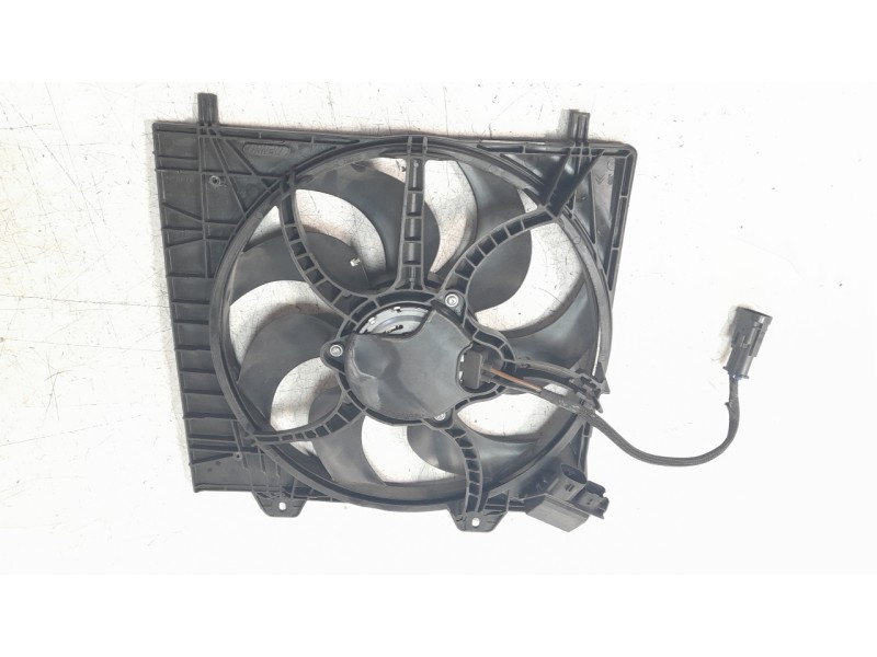 Recambio de electroventilador para peugeot 208 (p2) allure referencia OEM IAM 9827752980 470172 9823959280