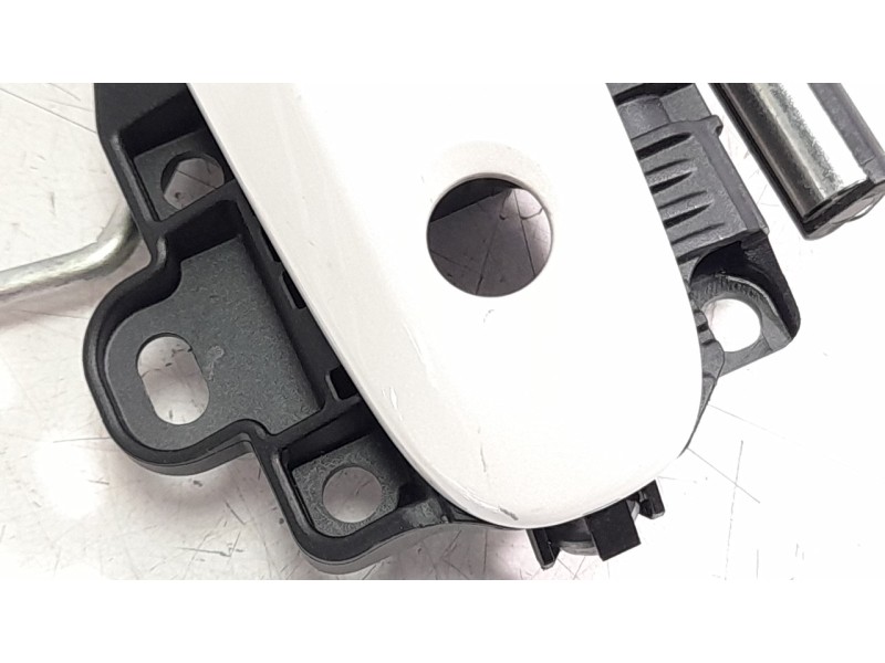 Recambio de maneta exterior delantera izquierda para toyota corolla (e21) referencia OEM IAM 6921002350A0  