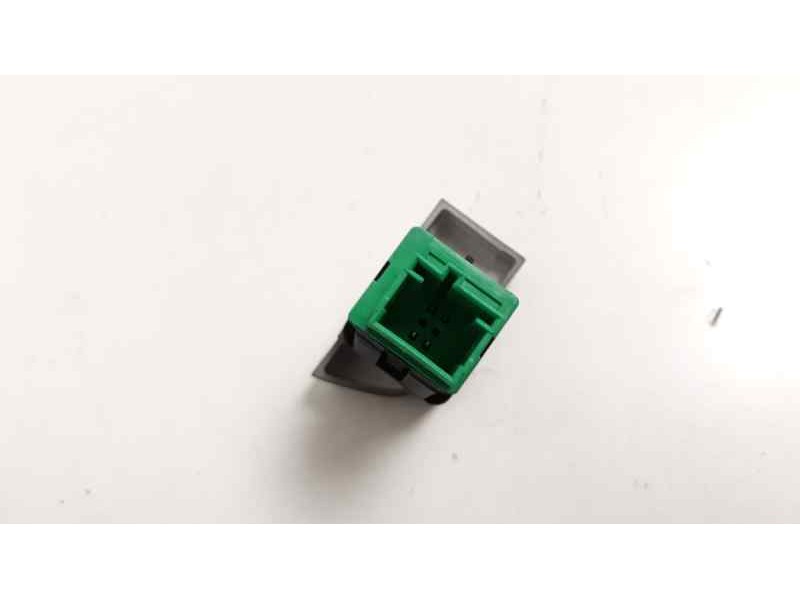 Recambio de interruptor para citroen c4 grand picasso exclusive referencia OEM IAM 9678101077  