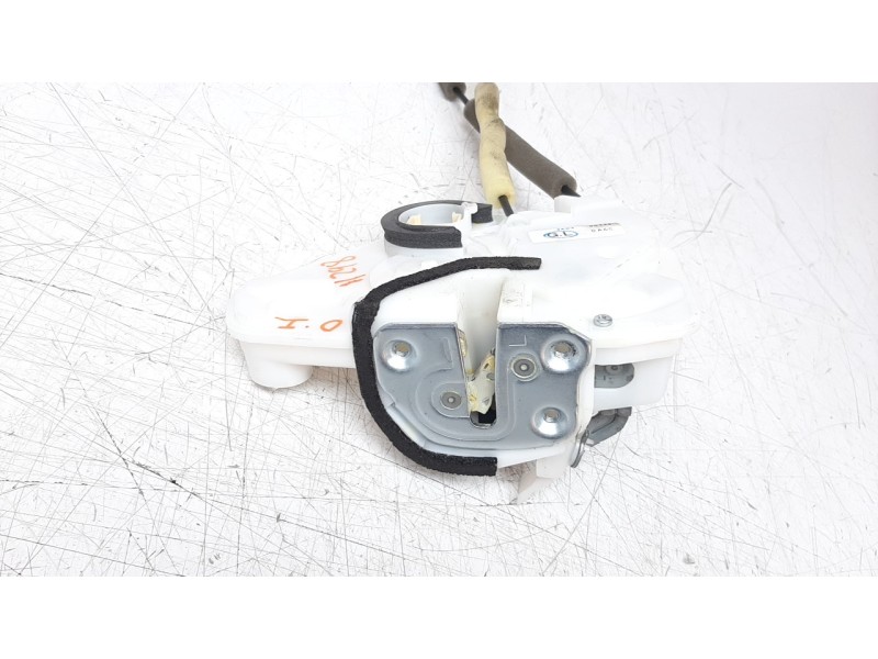 Recambio de cerradura puerta delantera izquierda para mazda 2 lim. () 1.5 16v cat referencia OEM IAM DA6C59310  