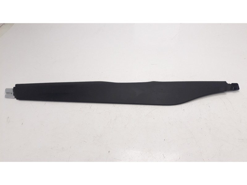 Recambio de moldura para porsche cayman (typ 981c) gt4 referencia OEM IAM 99155322101  