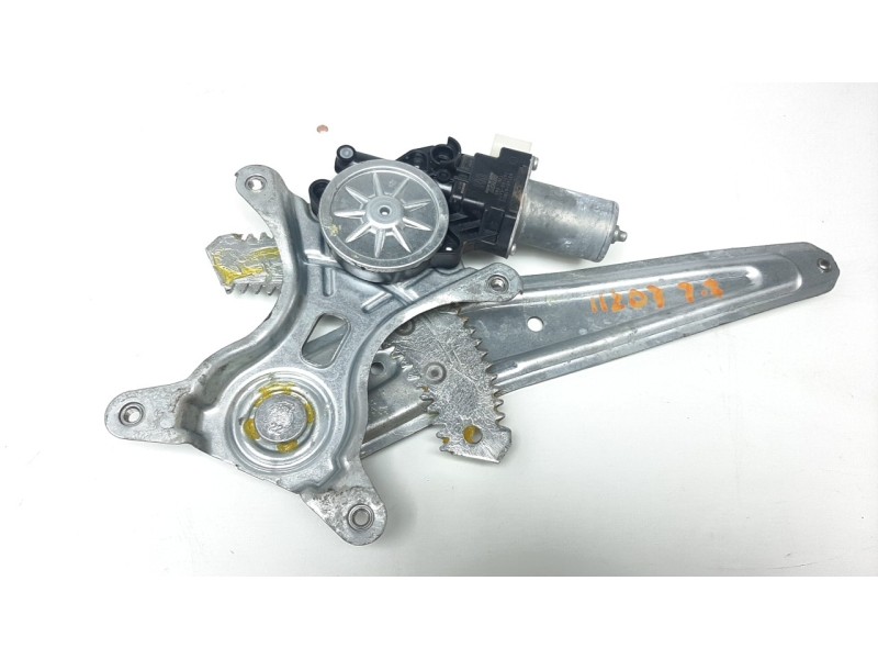 Recambio de elevalunas trasero izquierdo para suzuki vitara 1.4 16v boosterjet cat referencia OEM IAM 8356061M00  