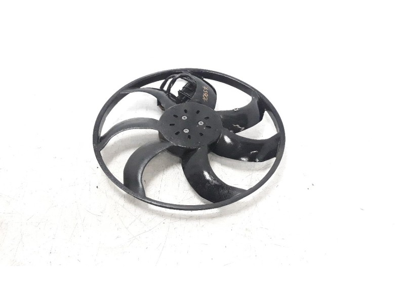 Recambio de electroventilador para volkswagen golf vii sportsvan 2.0 tdi referencia OEM IAM 5Q0121203AA  