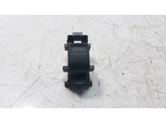 MANDO ELEVALUNAS DELANTERO DERECHO 19282910 