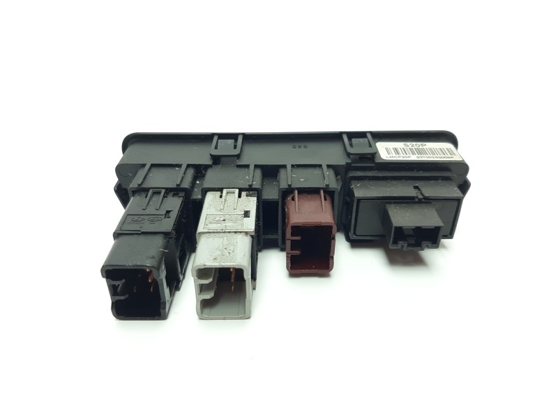 Recambio de interruptor para hyundai ix35 1.7 crdi cat referencia OEM IAM 937002S20009P LMCP20P 