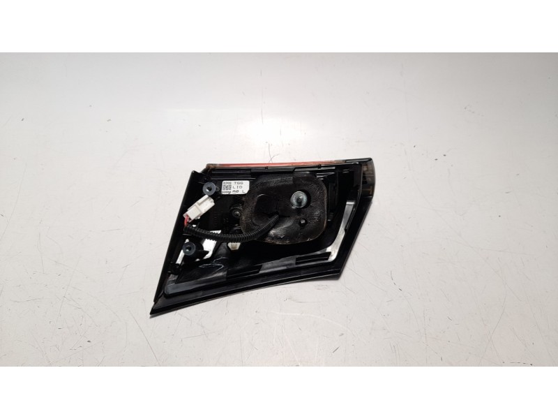 Recambio de piloto trasero izquierdo interior para honda civic lim.5 (fk) 1.0 vtec cat referencia OEM IAM 34155TGGA01  