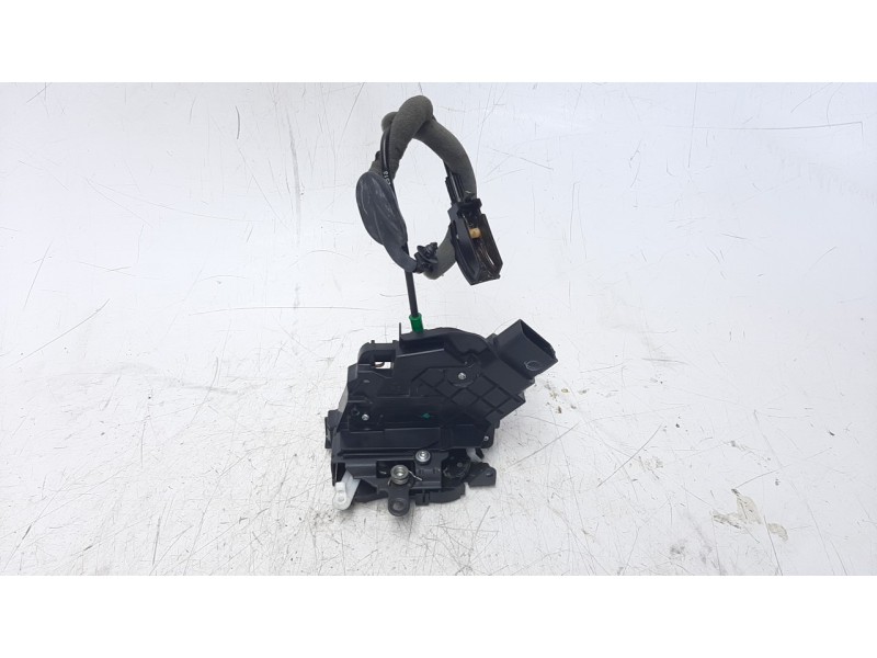 Recambio de cerradura puerta delantera derecha para ford ka+ 1.2 ti-vct cat (3 cil.) referencia OEM IAM   