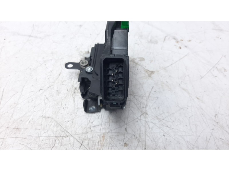 Recambio de cerradura puerta delantera derecha para ford ka+ 1.2 ti-vct cat (3 cil.) referencia OEM IAM   
