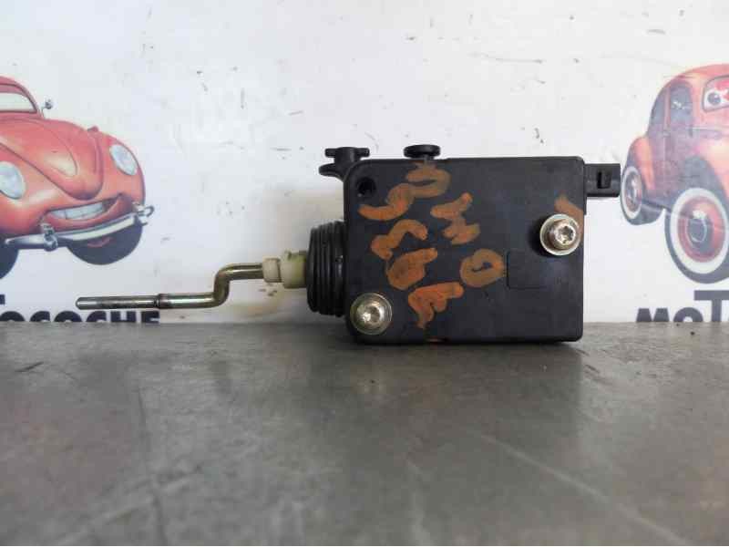 Recambio de tapa exterior combustible para bmw serie 3 compacto (e36) 316i referencia OEM IAM 67111387610  