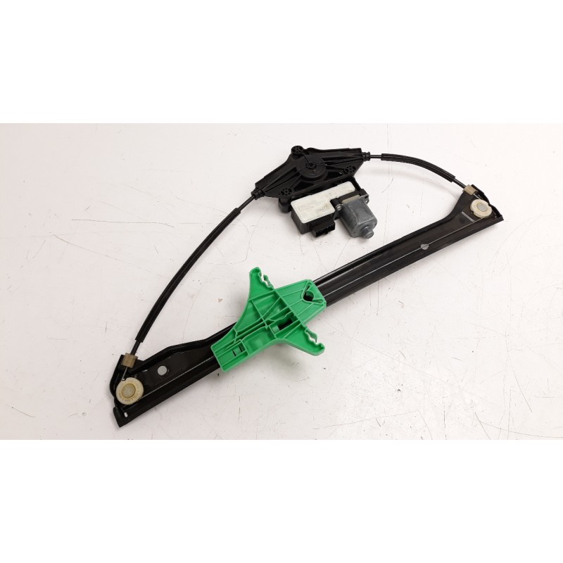 Recambio de elevalunas trasero izquierdo para volkswagen golf vii sportsvan 2.0 tdi referencia OEM IAM 510839461D  