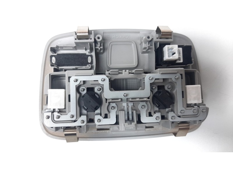 Recambio de luz interior para suzuki vitara 1.4 16v boosterjet cat referencia OEM IAM 3621268L00000  