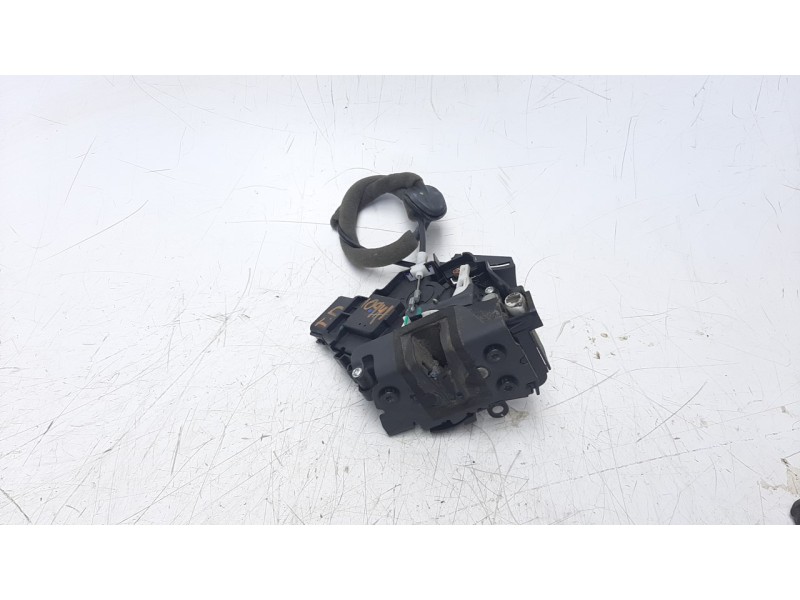 Recambio de cerradura puerta trasera derecha para ford ka+ 1.2 ti-vct cat (3 cil.) referencia OEM IAM   