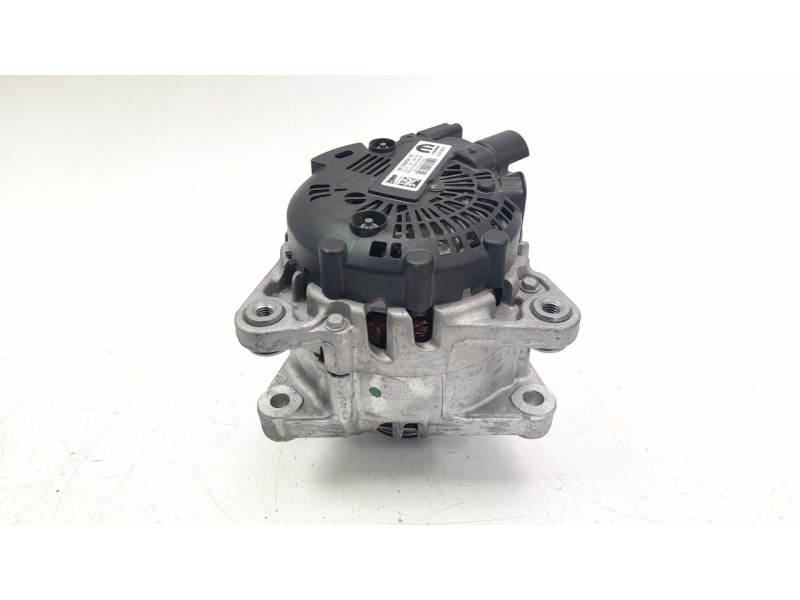 Recambio de alternador para opel corsa f 1.2 referencia OEM IAM 9835689480  