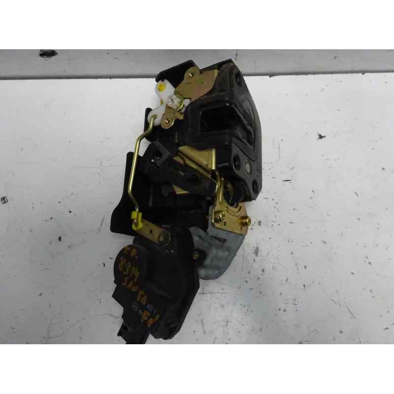 Recambio de cerradura puerta trasera derecha para hyundai santa fe (sm) 2.0 crdi cat referencia OEM IAM   