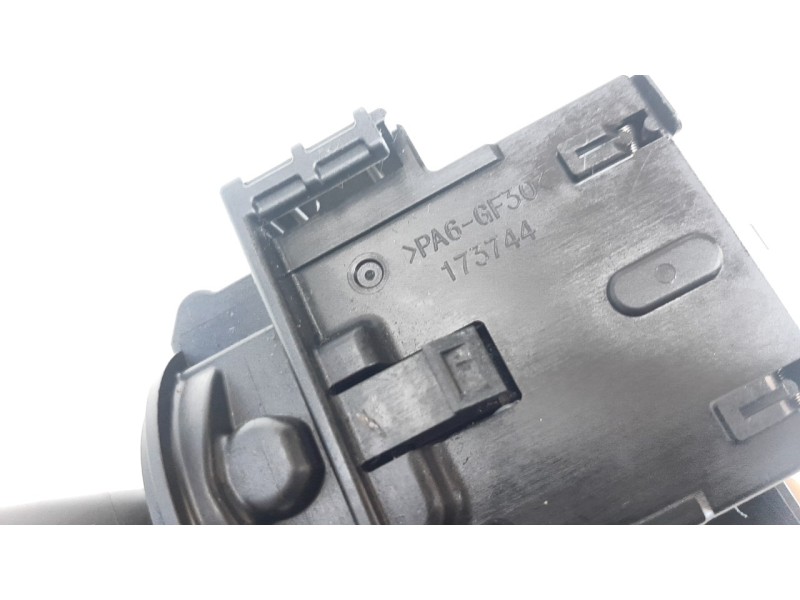 Recambio de mando intermitentes para suzuki vitara 1.4 16v boosterjet cat referencia OEM IAM 3721061M50000  