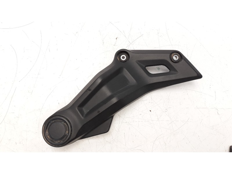 Recambio de moldura para yamaha mt-07 mt-07 referencia OEM IAM BAT2745200  