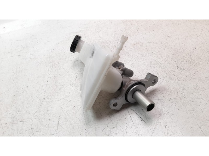 Recambio de bomba freno para opel corsa f 1.2 referencia OEM IAM 1655488880  