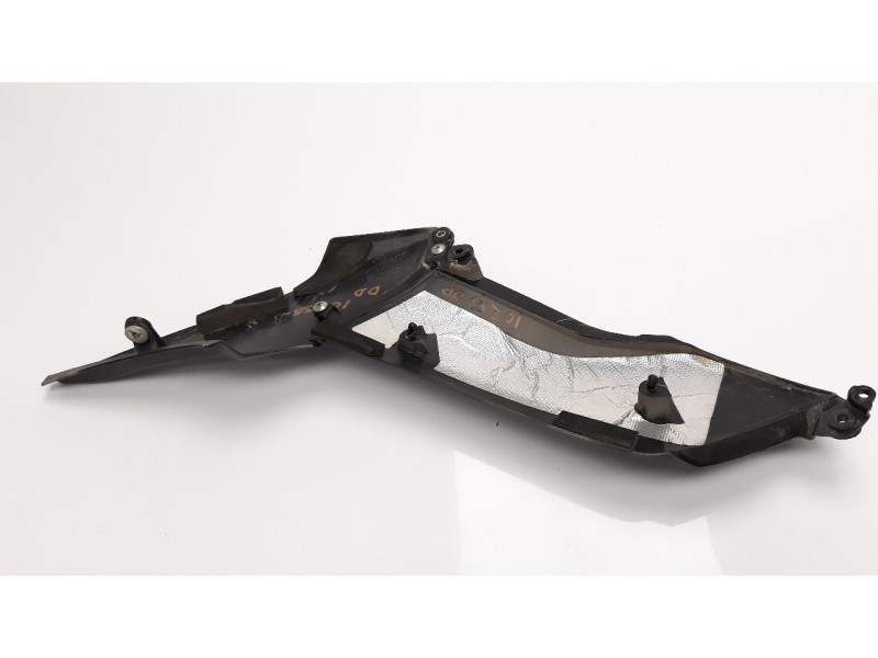 Recambio de moldura para kawasaki z 900 z 900 performance referencia OEM IAM 360010659  