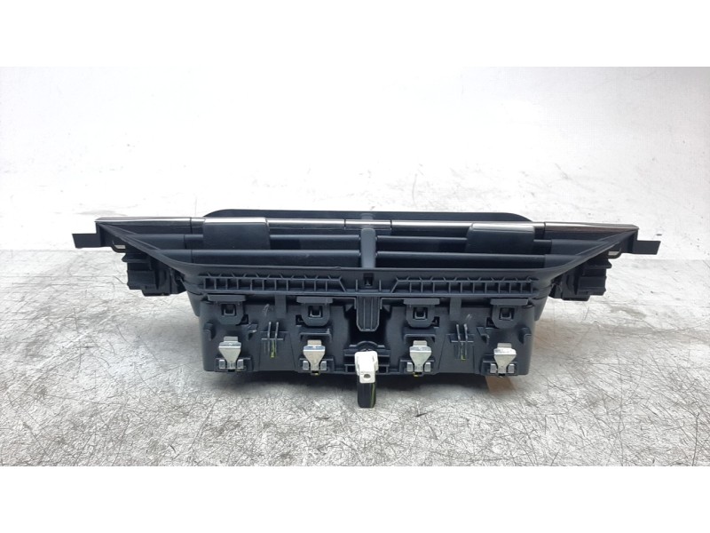 Recambio de aireador central para peugeot 208 (p2) allure referencia OEM IAM 9823457080  