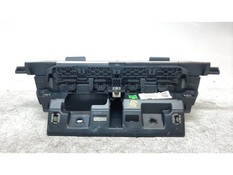 Recambio de aireador central para peugeot 208 (p2) allure referencia OEM IAM 9823457080  