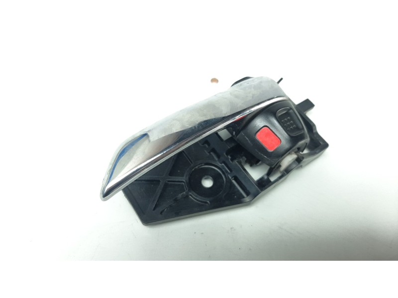Recambio de maneta interior delantera izquierda para suzuki vitara 1.4 16v boosterjet cat referencia OEM IAM 8313061M10C48  