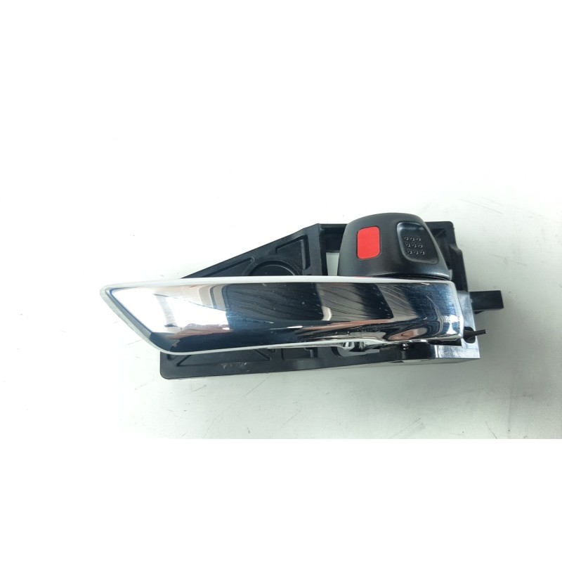 Recambio de maneta interior trasera derecha para suzuki vitara 1.4 16v boosterjet cat referencia OEM IAM 8311061M10C48  