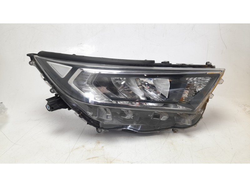 Recambio de faro derecho para toyota rav4 referencia OEM IAM 8114542840  