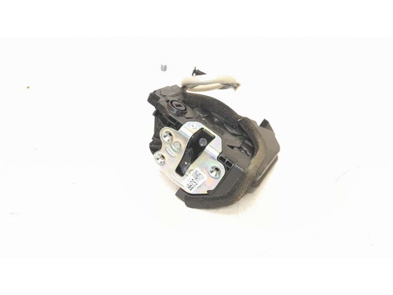 Recambio de cerradura puerta trasera derecha para kia stonic (ybcuv) 1.2 cat referencia OEM IAM 81420H8010  