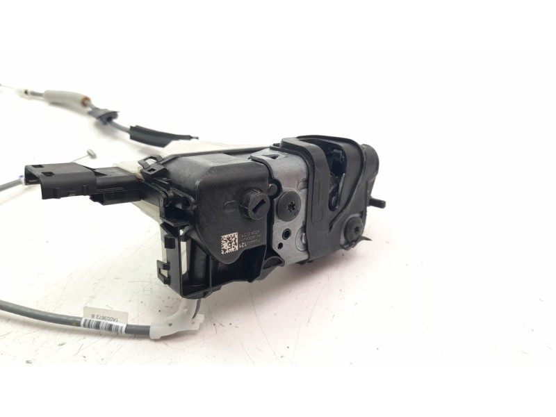 Recambio de cerradura puerta delantera derecha para opel corsa f 1.2 referencia OEM IAM 9844412180  