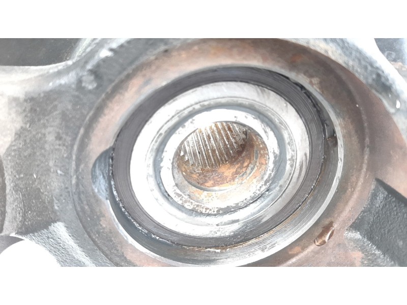Recambio de mangueta delantera izquierda para suzuki vitara 1.4 16v boosterjet cat referencia OEM IAM 4515161M00000  