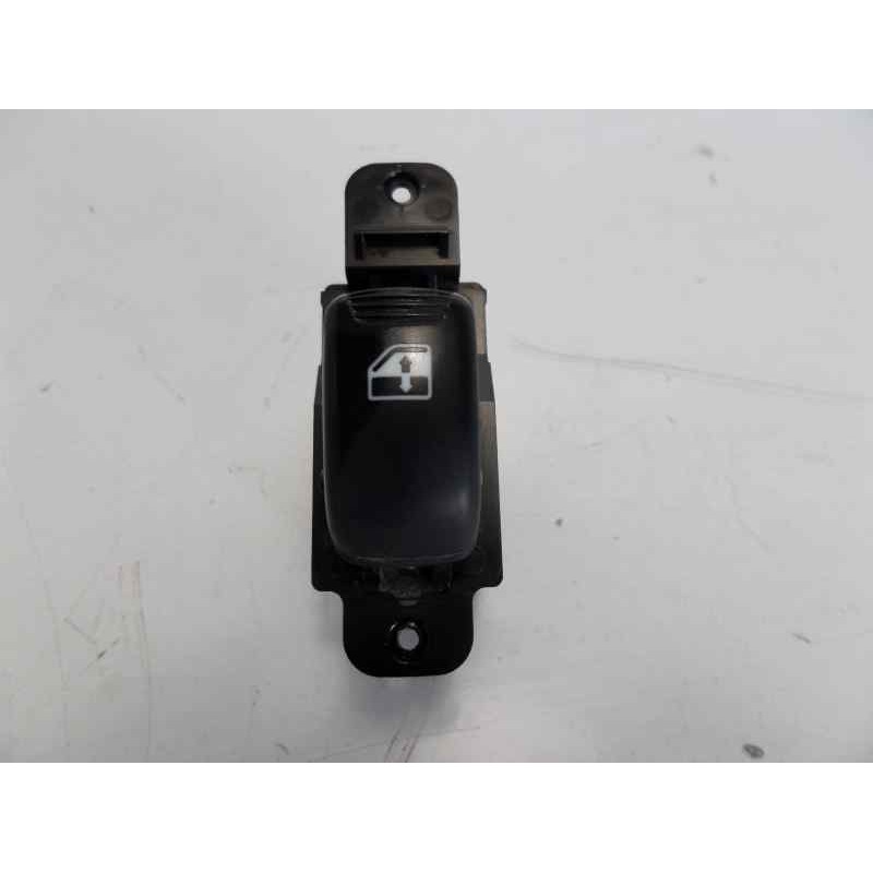Recambio de mando elevalunas trasero izquierdo para hyundai santa fe (sm) 2.0 crdi cat referencia OEM IAM 935753C010  