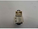 MANDO ELEVALUNAS TRASERO IZQUIERDO 935753C010 935753C010 