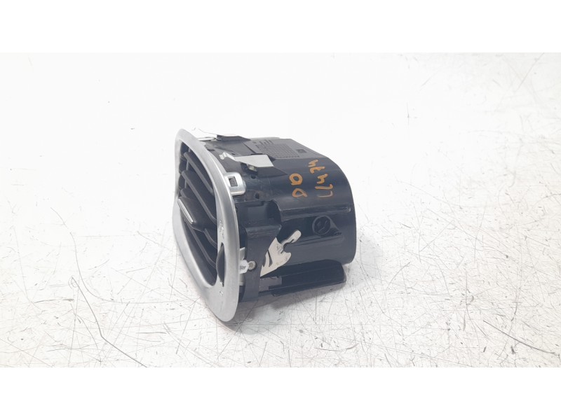 Recambio de rejilla aireadora para fiat 500 l (330) 1.3 16v jtd cat referencia OEM IAM 735556286  