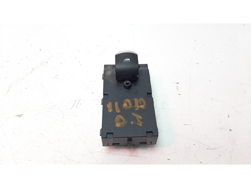 Recambio de mando elevalunas delantero derecho para alfa romeo stelvio (630) 2.2 jtdm cat referencia OEM IAM 01561092280  