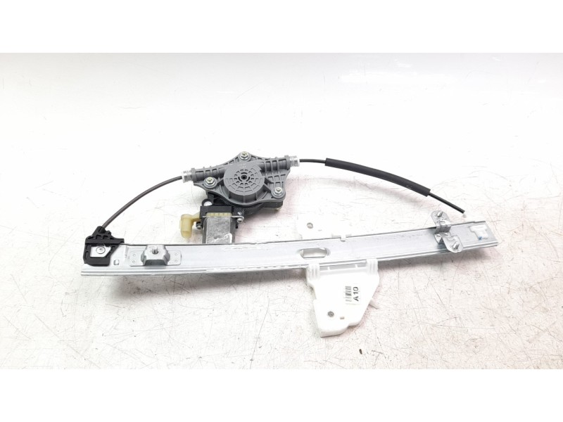 Recambio de elevalunas trasero izquierdo para kia stonic (ybcuv) 1.2 cat referencia OEM IAM 83401H8100  