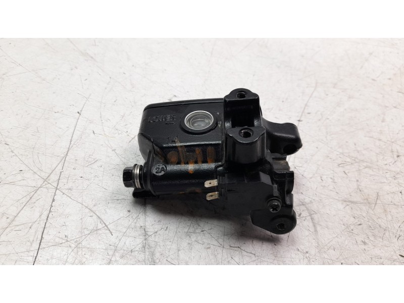 Recambio de bomba freno para honda cb 650r referencia OEM IAM 45510MGH641  