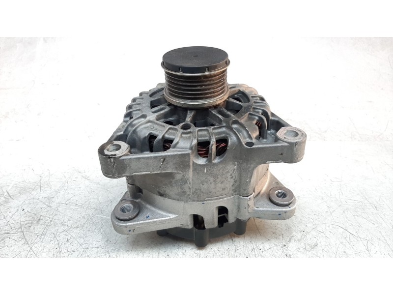 Recambio de alternador para peugeot 208 (p2) allure referencia OEM IAM 9635689480  
