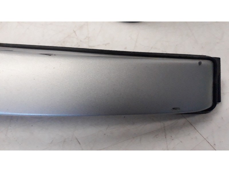 Recambio de barras techo para hyundai tucson 1.7 crdi cat referencia OEM IAM 87281D3000  