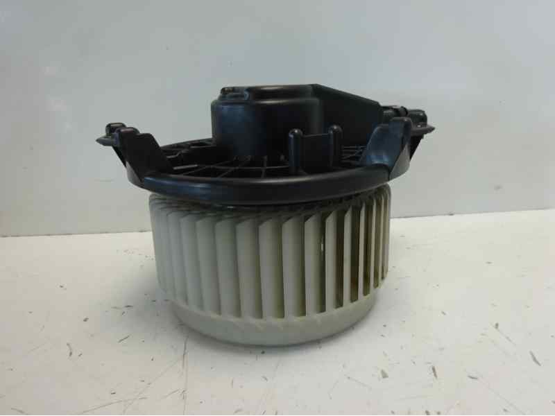 Recambio de ventilador calefaccion para suzuki swift azg (nz) ga referencia OEM IAM 2727000311  