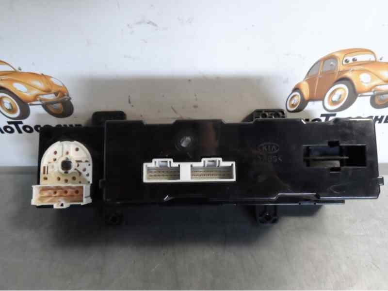Recambio de mando climatizador para kia carnival ii 2.5 v6 ex referencia OEM IAM S332400057M9 OK53B61190D 