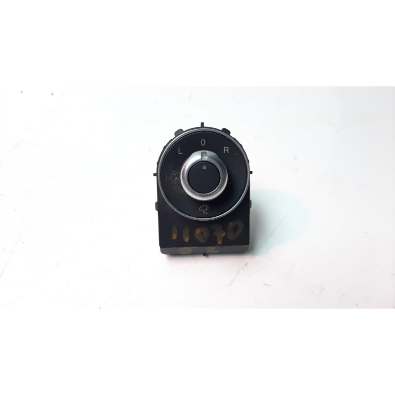 Recambio de mando retrovisor para alfa romeo stelvio (630) 2.2 jtdm cat referencia OEM IAM 01561181990  
