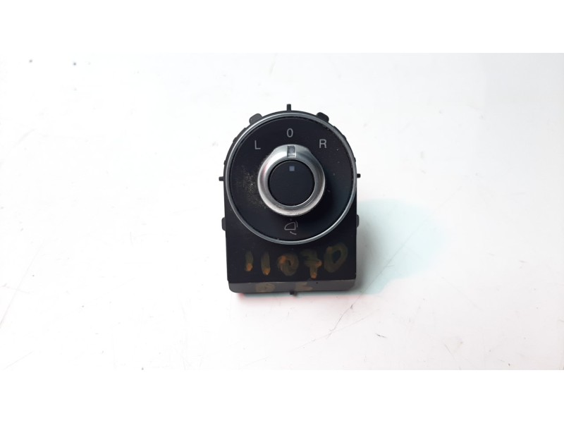 Recambio de mando retrovisor para alfa romeo stelvio (630) 2.2 jtdm cat referencia OEM IAM 01561181990  
