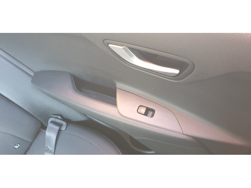 Recambio de mando elevalunas trasero izquierdo para kia stonic (ybcuv) 1.2 cat referencia OEM IAM 93580H8000  